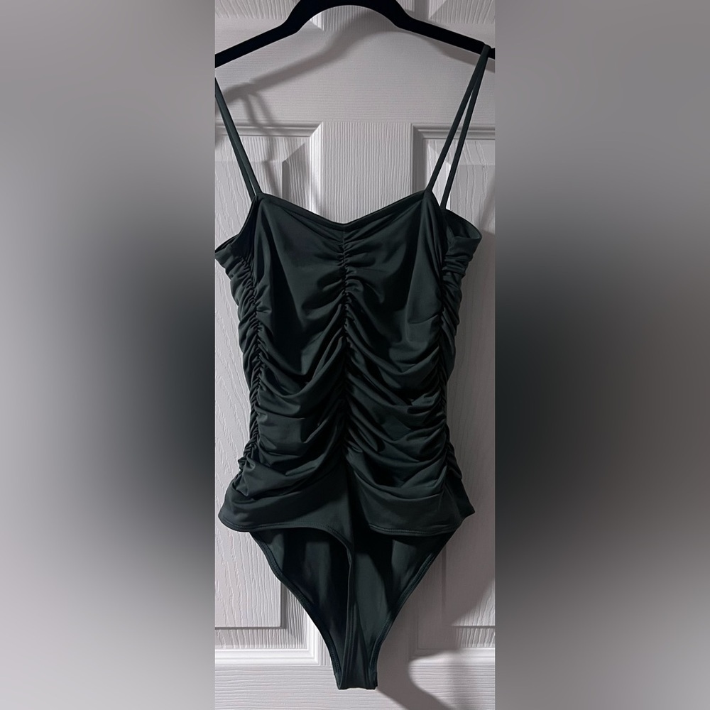 Express Dark Green Body Contour Ruched Bodysuit - Picture 3 of 3